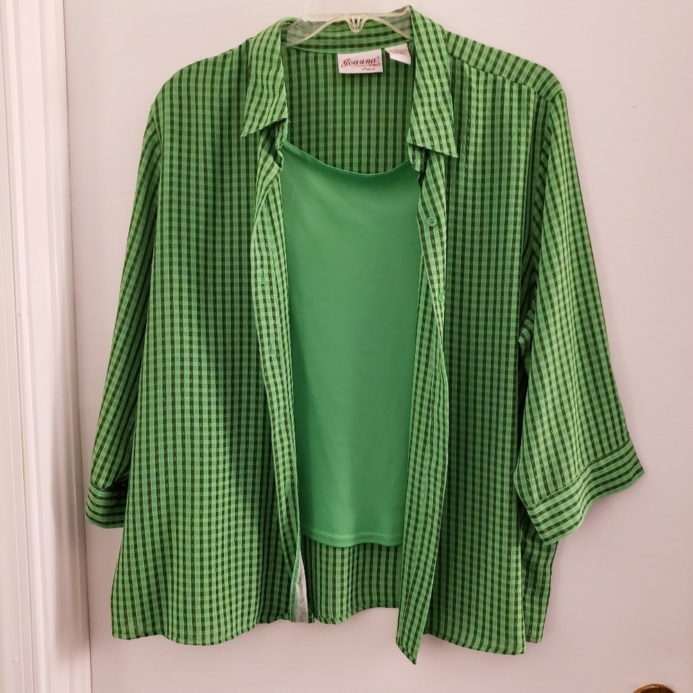 One piece dress shirt